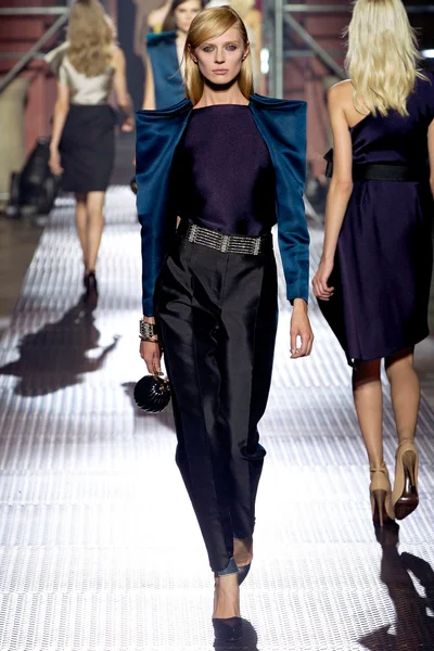 Look 41